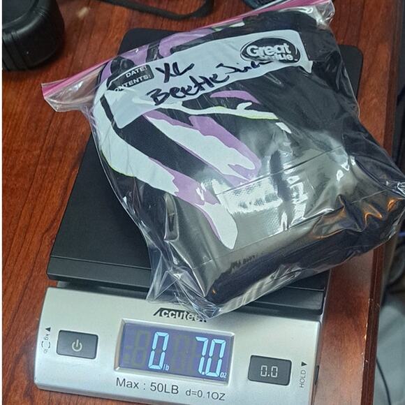 Mens BEETLEJUICE Graphic Crewneck T-shirt Black Size XL - Picture 5 of 5